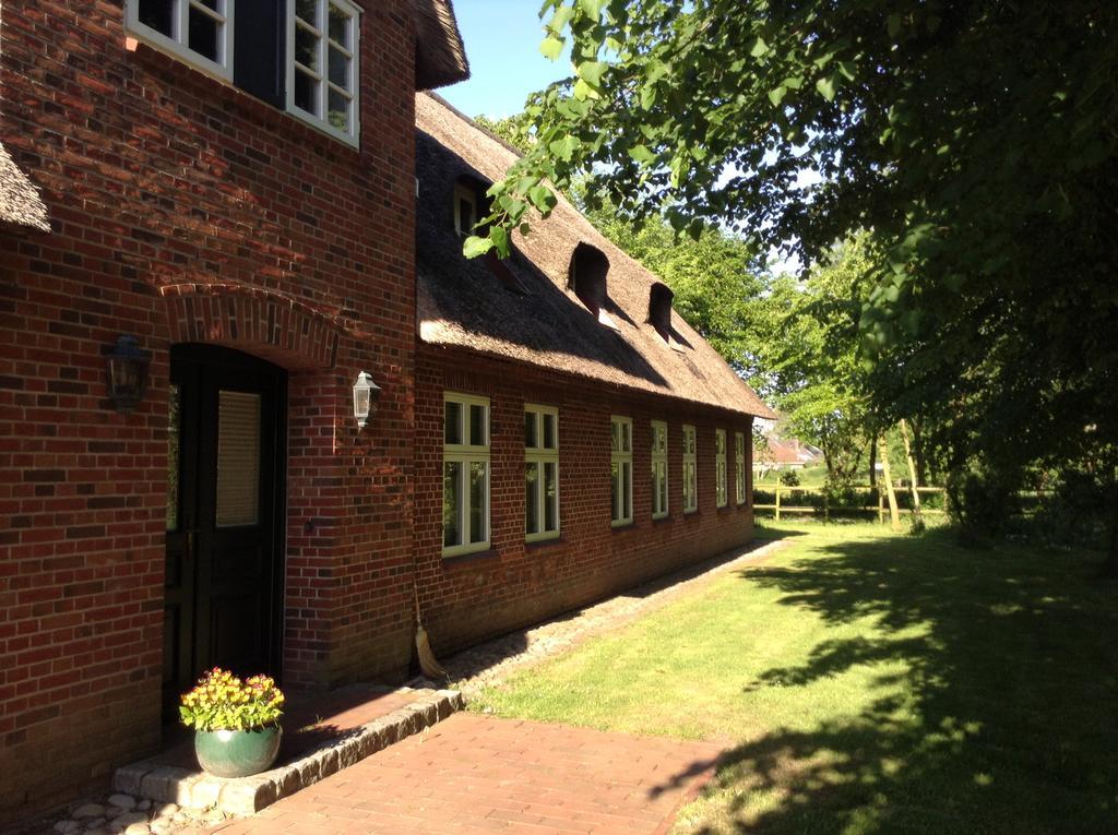 Lindenhof Apartment Tinningstedt